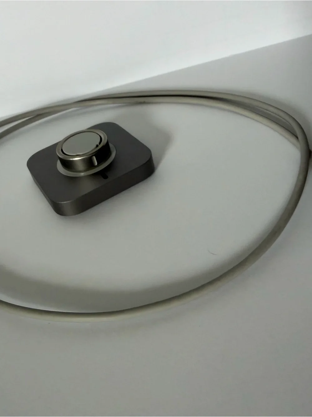 Oura Silver Smart Ring with Polished Finish Brushed silver